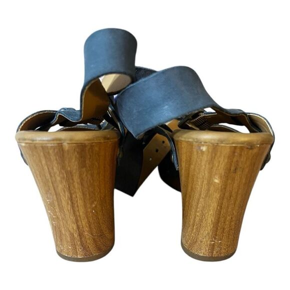 Korks Women Size 8M Grey Leather Sandals Heels Platforms Studded Buckle Strappy - Picture 6 of 12